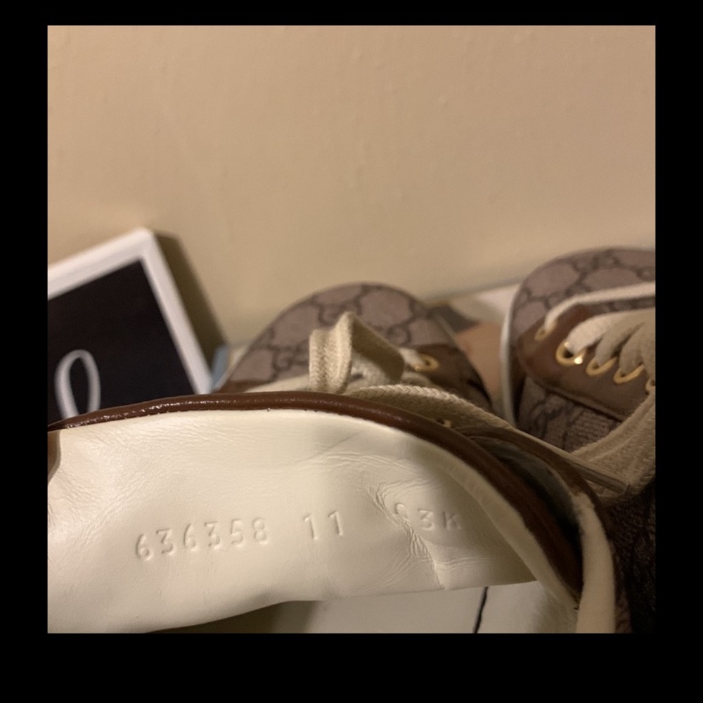 Gucci Ace size 11 sneakers green trim - Picture 9 of 10